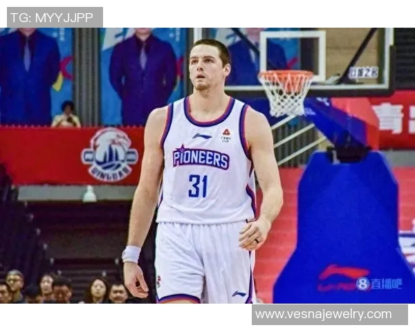 大卫-詹姆斯CBA成绩稳步提升,球队前景一片光明