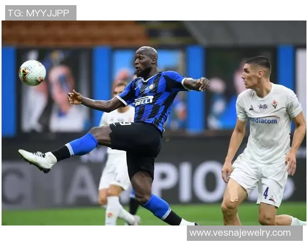 国际米兰签下英格兰U21国脚,强化中场实力备战意甲争霸