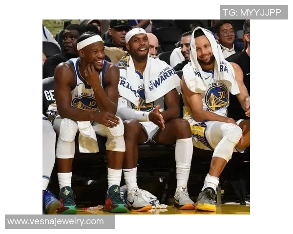 勇士完成4换1重磅交易，实力再次升级达到联盟巅峰