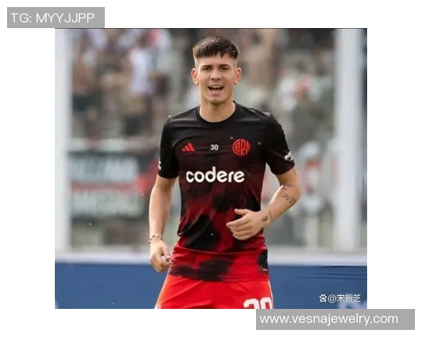 西班牙媒体曝皇马欲签下阿贾克斯天才新星，引发球迷热议